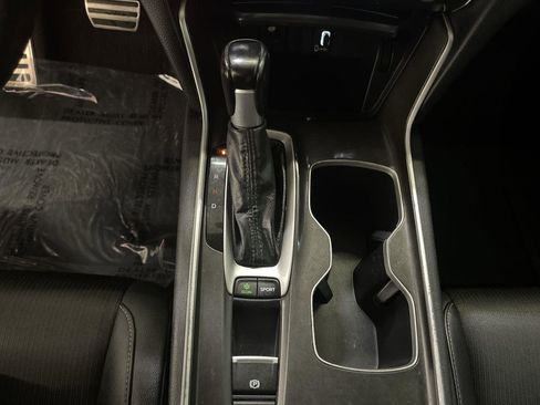 Used 2019 Honda Accord Sport image 19