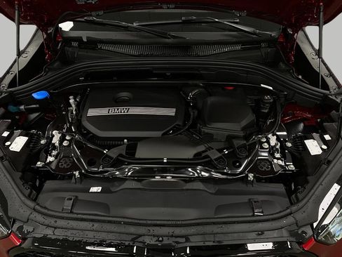 New 2026 BMW X2 xDrive28i AWD/4WD image 11