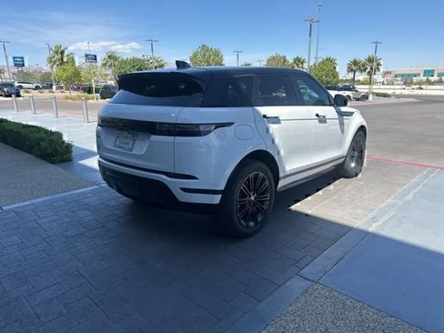 Certified 2025 Land Rover Range Rover Evoque Dynamic SE AWD/4WD image 5