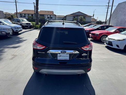 Used 2013 Ford Escape SEL FWD image 4
