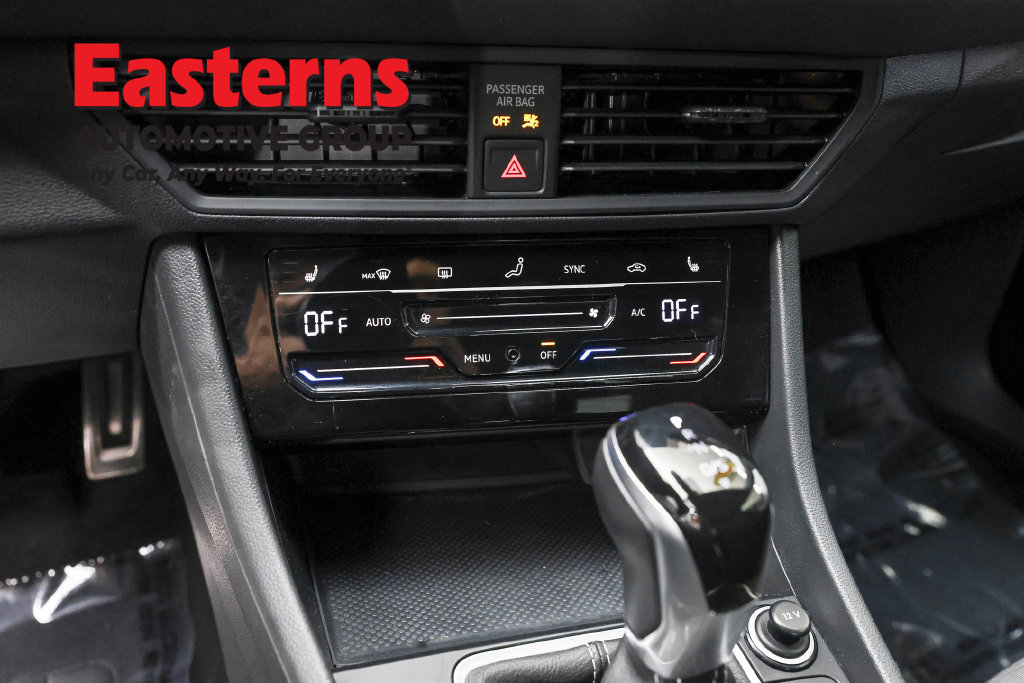 Used 2025 Volkswagen Jetta Sport FWD image 21