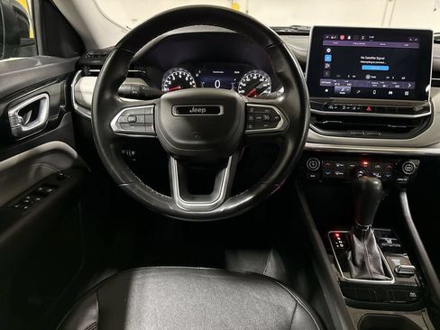 Used 2022 Jeep Compass Limited AWD/4WD image 11