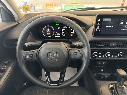 Used 2026 Honda HR-V LX image 11