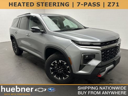 Used 2024 Chevrolet Traverse Z71 image 1