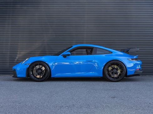 Certified 2022 Porsche 911 GT3 RWD image 2