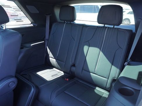 New 2026 Cadillac Vistiq Luxury AWD/4WD image 11