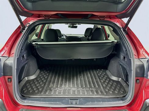 Used 2024 Subaru Outback Premium image 16
