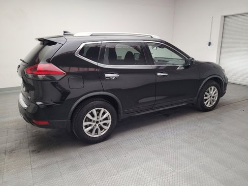 Used 2019 Nissan Rogue SV FWD image 10