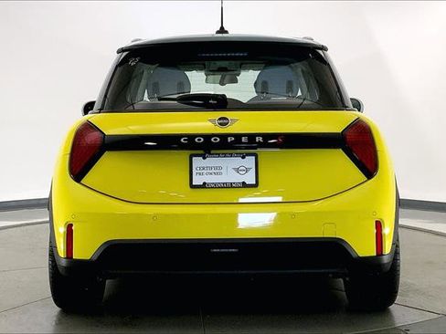 Certified 2025 MINI Cooper S image 3