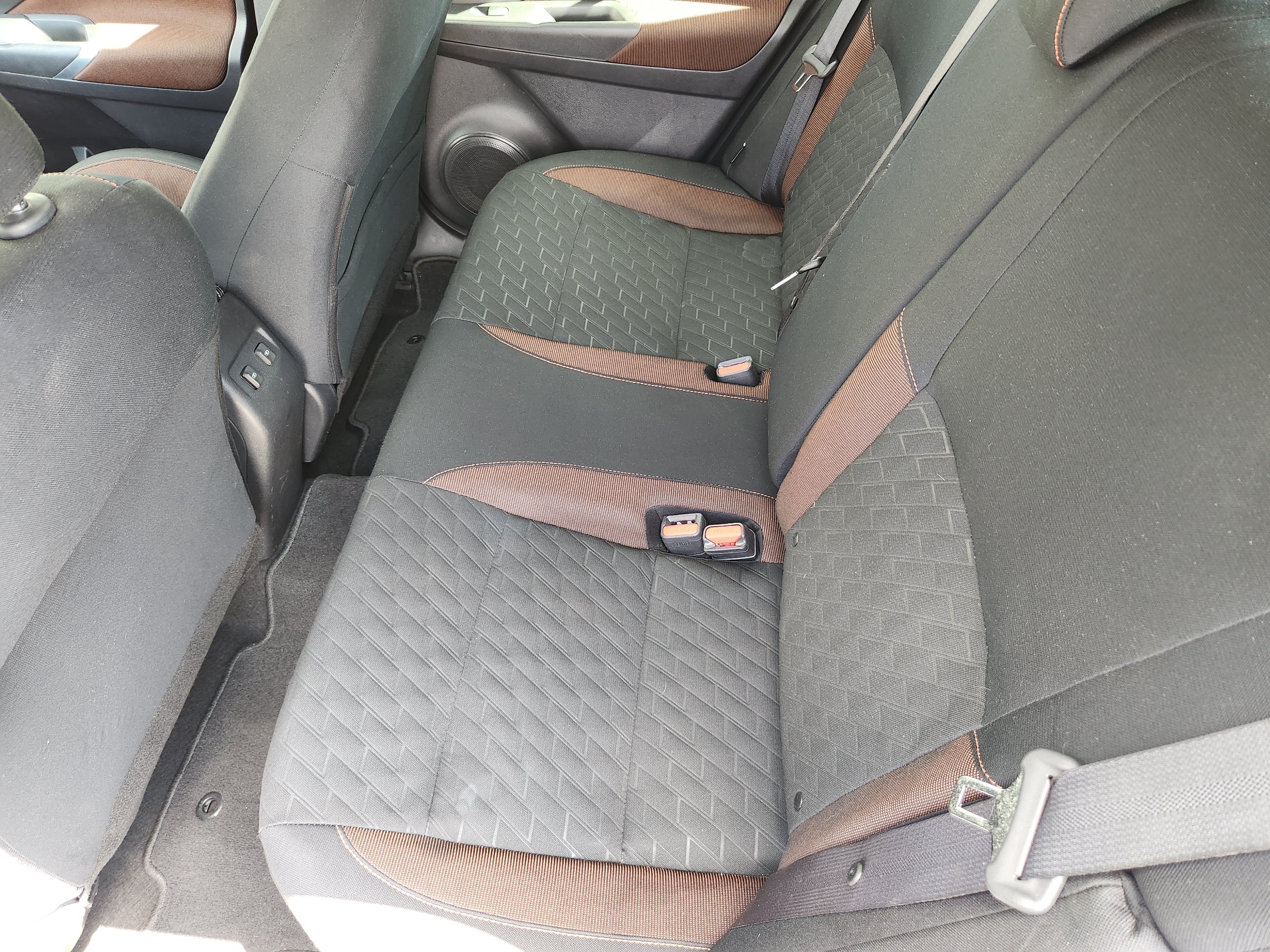 Used 2024 Nissan Kicks SR FWD image 31