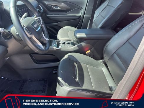Used 2023 GMC Terrain SLT w/ Tech Package FWD image 9