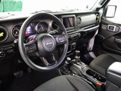 Used 2022 Jeep Wrangler Sport image 11