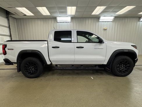 Used 2024 Chevrolet Colorado Trail Boss w/ Advanced Trailering Package image 5