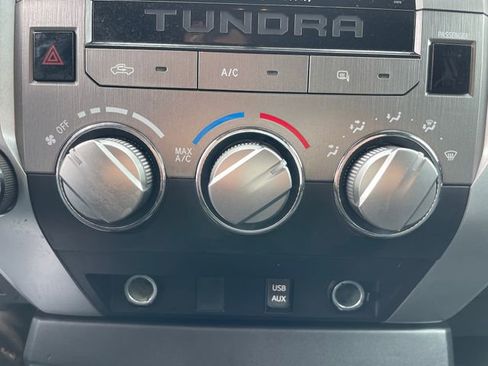 Used 2015 Toyota Tundra SR5 image 21