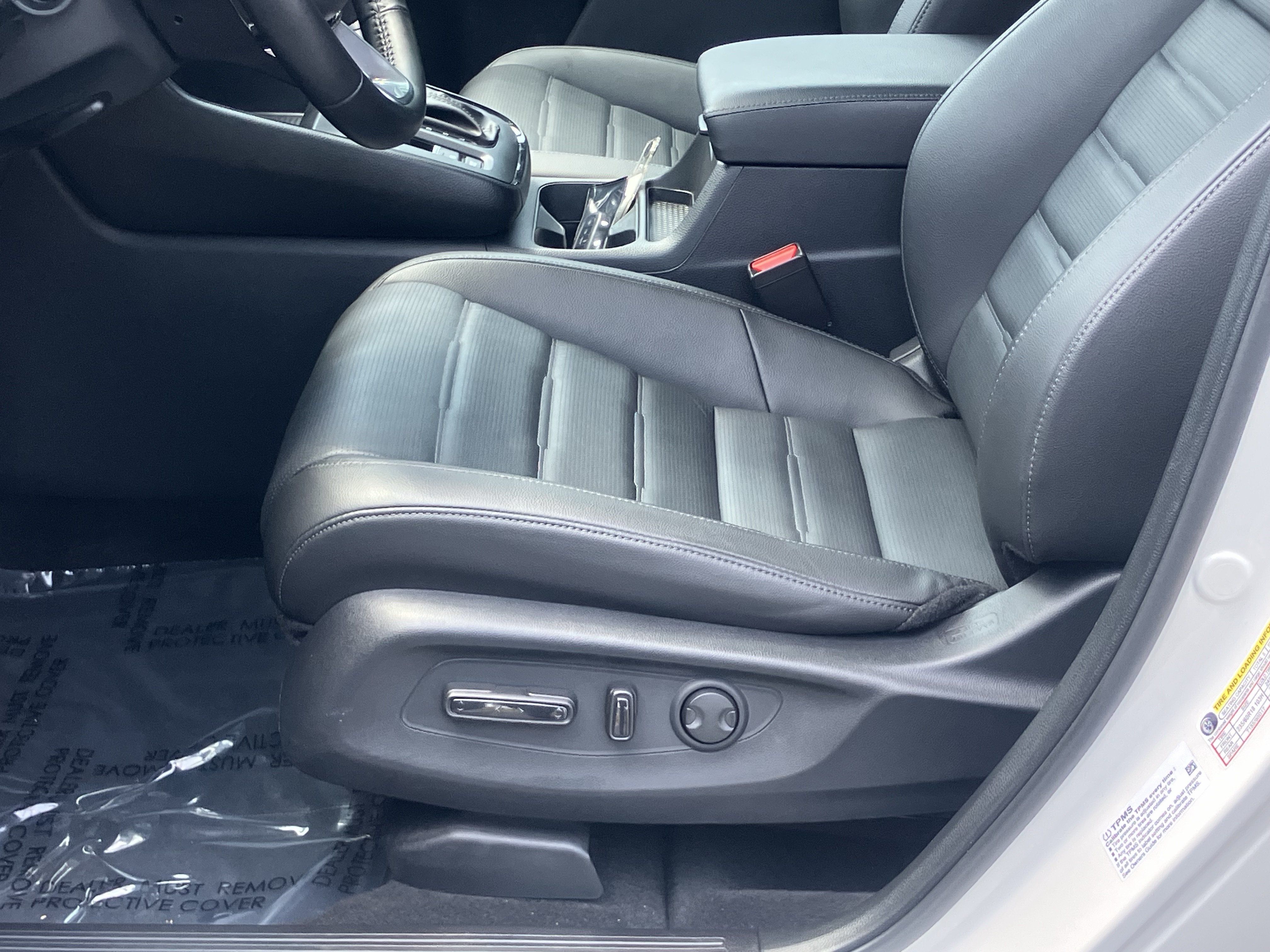 Used 2026 Honda CR-V EX-L image 17