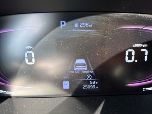 Used 2023 Kia Soul LX w/ LX Technology Package image 9