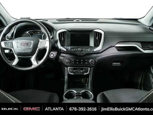 Used 2024 GMC Terrain SLE FWD image 18