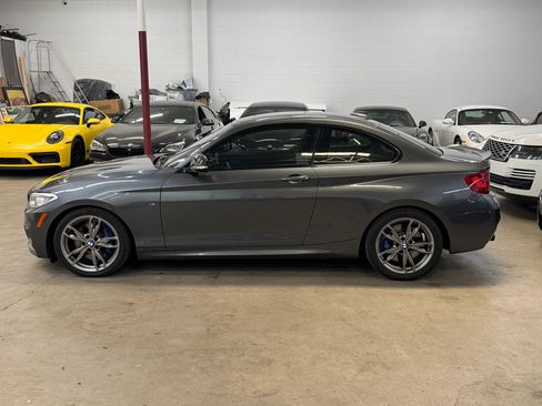 Used 2014 BMW M235i Coupe image 4