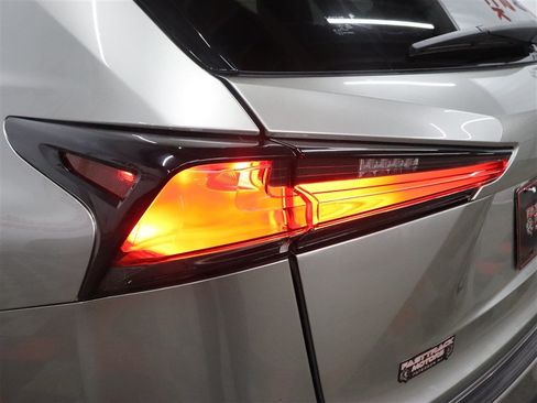 Used 2018 Lexus NX 300 AWD w/ Premium Package image 9