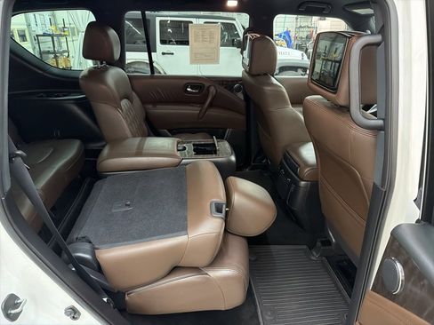 Used 2023 Nissan Armada Platinum w/ Captain's Chairs Package image 20