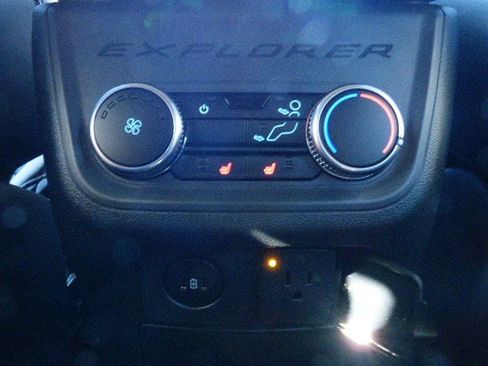 New 2026 Ford Explorer ST-Line w/ ST-Line Street Pack image 19