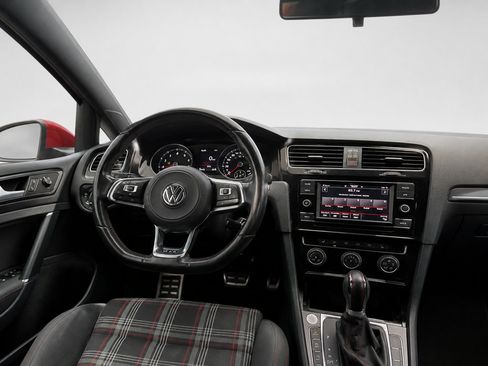Used 2020 Volkswagen GTI S FWD image 20
