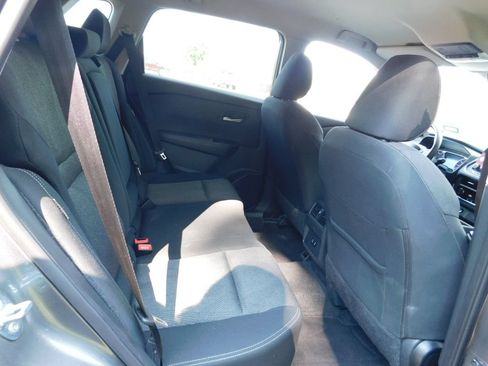 Used 2025 Nissan Rogue SV FWD image 5