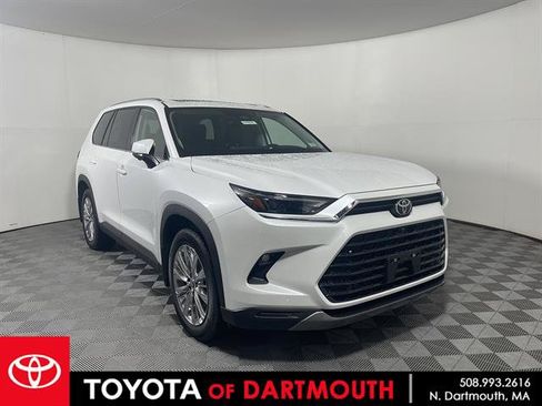 New 2026 Toyota Grand Highlander AWD image 1