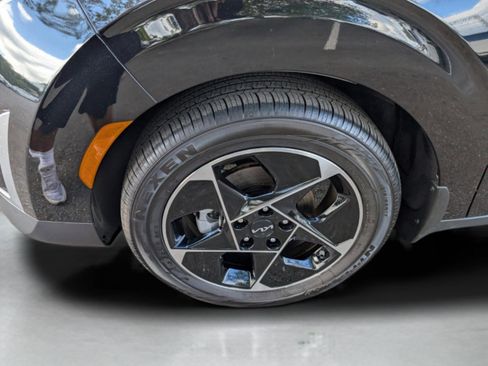 Certified 2023 Kia Soul EX image 14