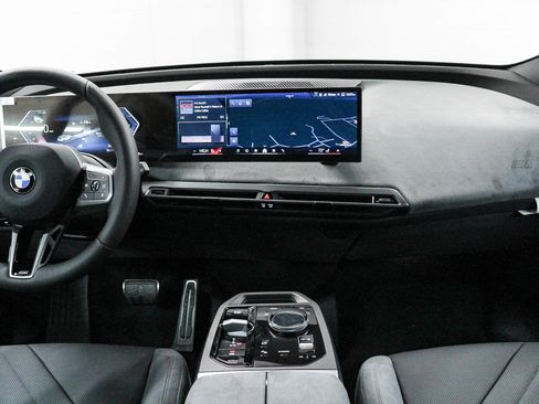 New 2026 BMW iX xDrive60 w/ M Sport Package image 13