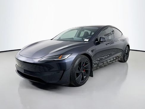 Used 2024 Tesla Model 3 Performance AWD/4WD image 3