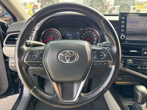 Used 2021 Toyota Camry XSE image 46