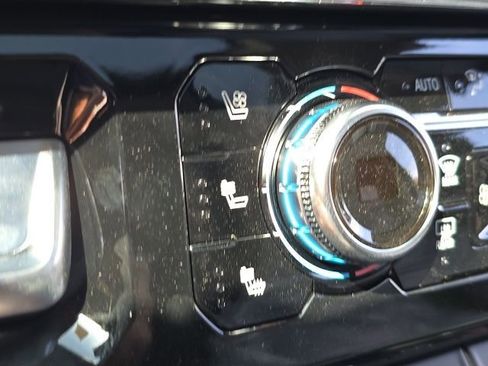 New 2026 GMC Sierra 2500 Denali w/ Denali Reserve Package image 12