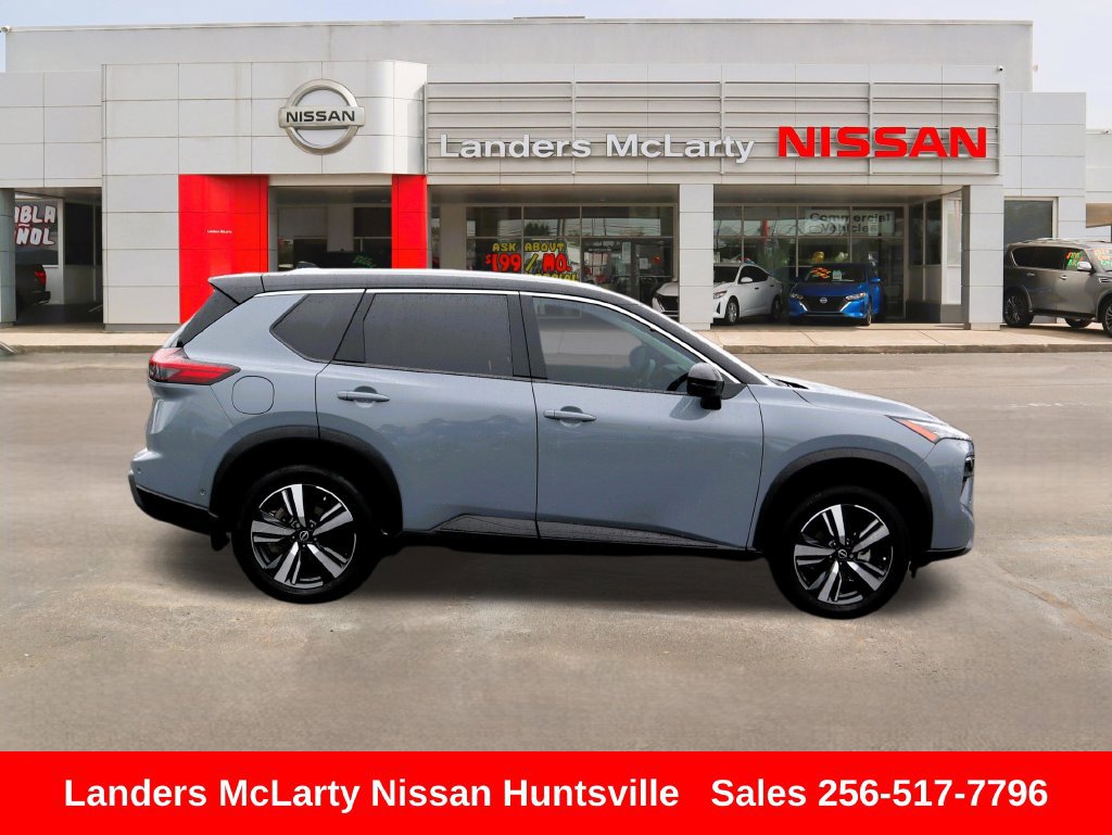 Used 2024 Nissan Rogue SL w/ SL Premium Package FWD image 2