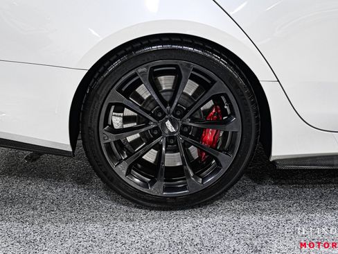 Used 2018 Cadillac CTS V w/ Carbon Fiber Package RWD image 11
