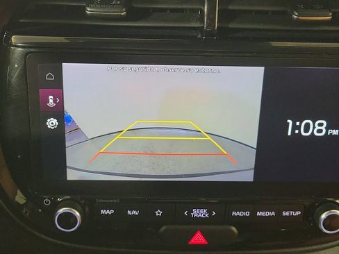 Used 2024 Kia Soul EX w/ Option Group 015 FWD image 21