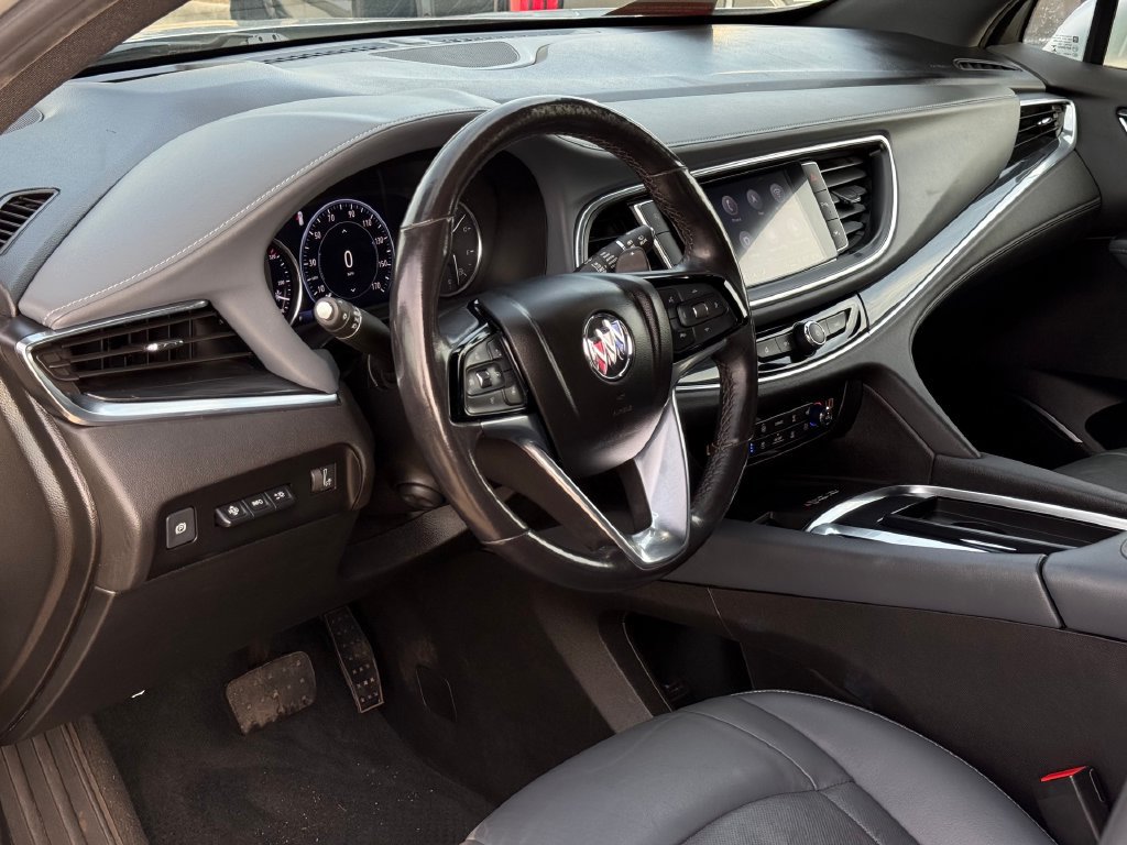 Used 2022 Buick Enclave Premium FWD image 8