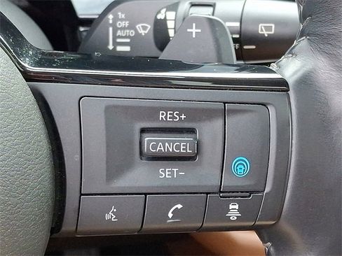 Used 2023 Nissan Pathfinder Platinum image 25