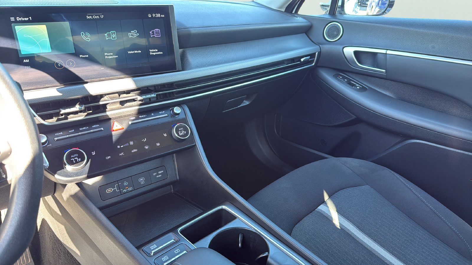 Used 2025 Hyundai Sonata SEL FWD image 19