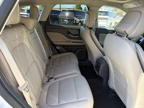 Certified 2020 Lincoln Corsair FWD w/ Premium Package image 24