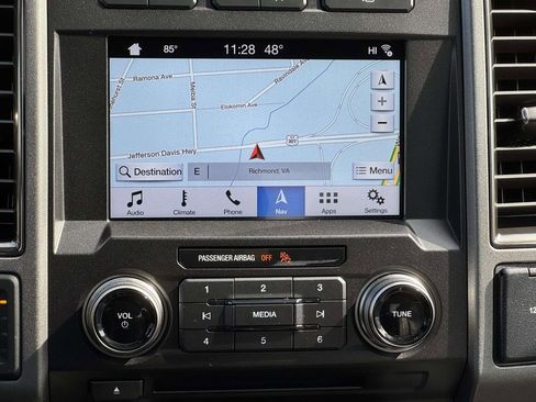 Used 2017 Ford F150 Raptor w/ Equipment Group 802A Luxury image 3