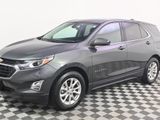 Used 2020 Chevrolet Equinox LT image 2
