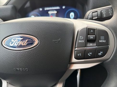 New 2026 Ford Explorer Active image 18