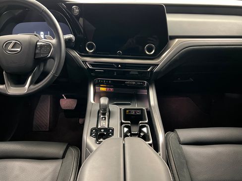 Used 2026 Lexus TX 350 AWD w/ Technology Package image 14