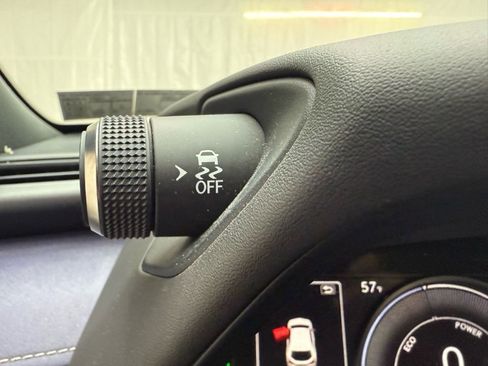 Used 2022 Lexus UX 250h w/ Premium Package image 25