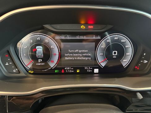 Certified 2025 Audi Q3 2.0T Premium Plus w/ Premium Plus Package image 11