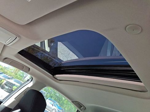 Used 2023 Honda Accord EX image 14