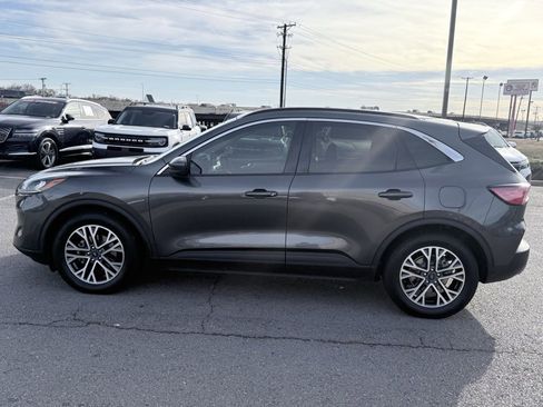 Used 2020 Ford Escape SEL image 4