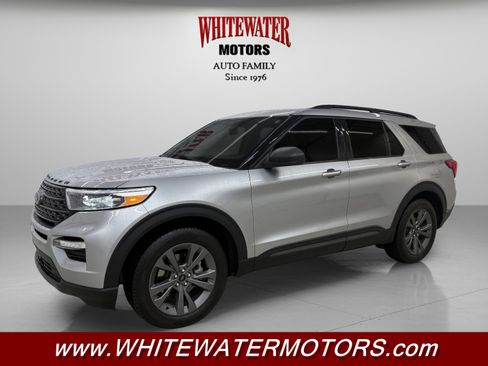 Used 2021 Ford Explorer XLT w/ Equipment Group 202A AWD/4WD image 1