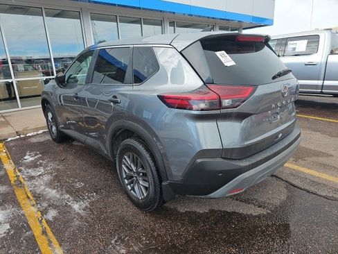 Used 2023 Nissan Rogue S image 6